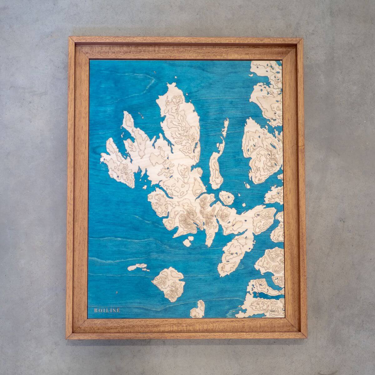Le relief de l'île de Skye dans une œuvre unique en bois