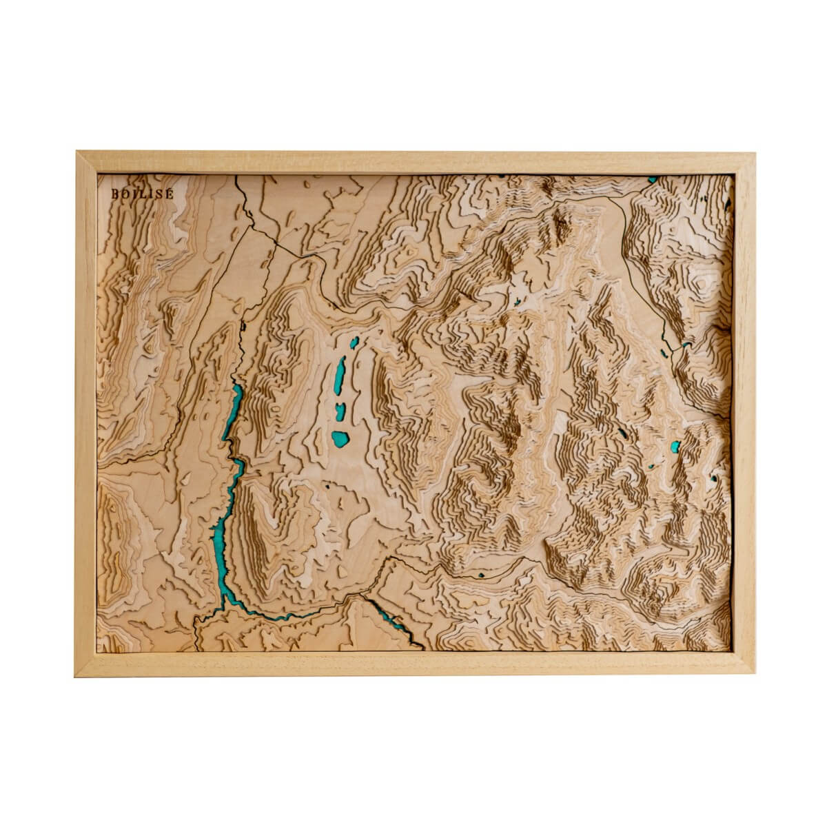 Carte du massif du Taillefer en bois avec eau turquoise