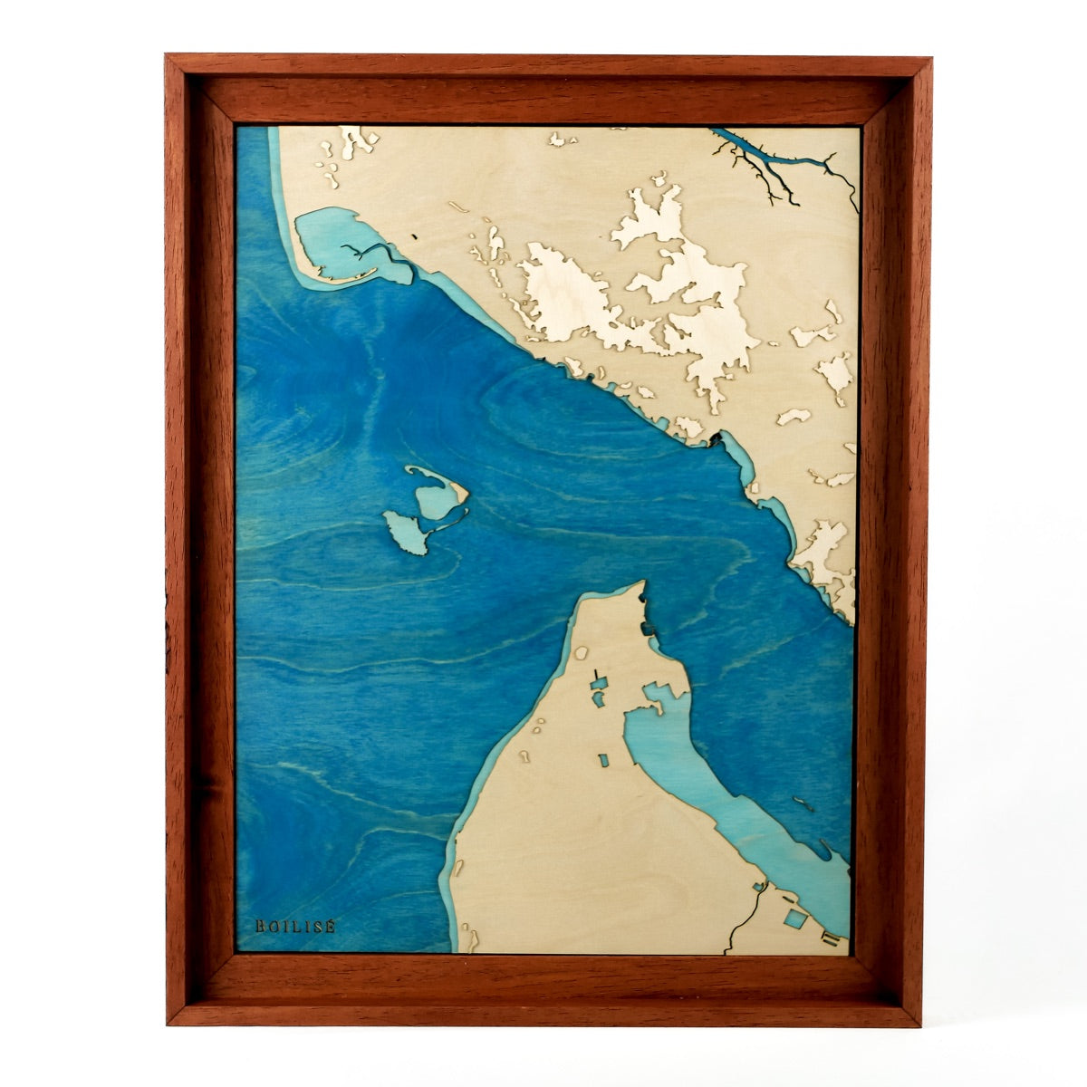 Carte en bois de l'estuaire de la Gironde, caisse américaine brune et océan bleu marine