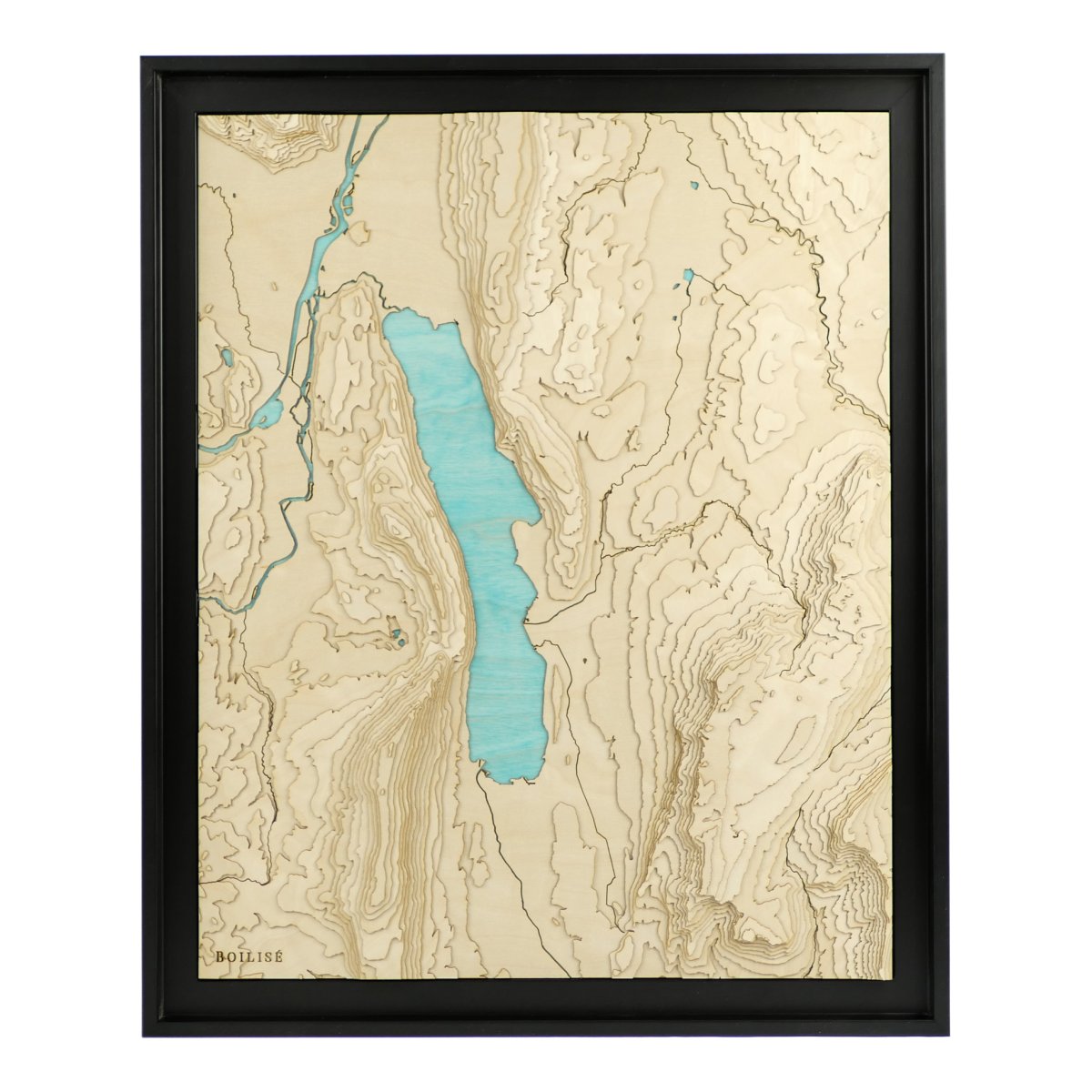 Le lac du Bourget bleu turquoise dans une caisse américaine noire