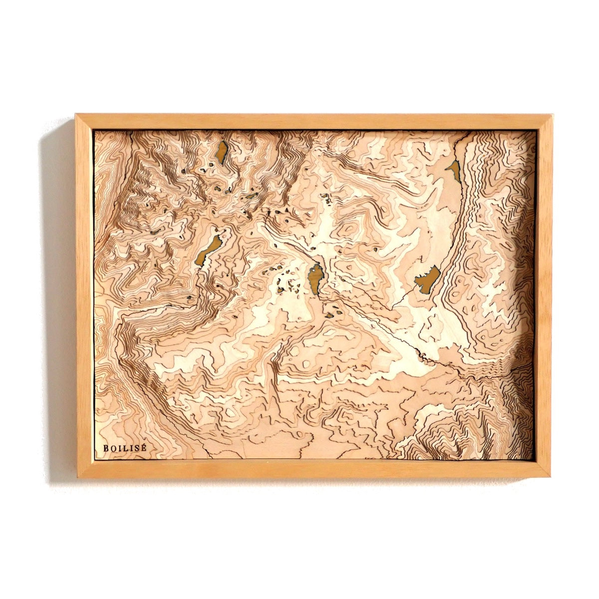 Tableau topographique en bois des stations de ski des Pyréenées Orientales avec cadre brut