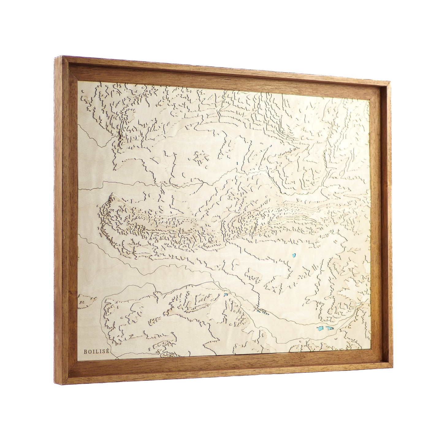 Reflets boisés sur le relief du massif du Lubéron